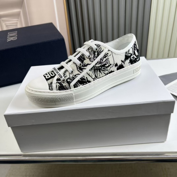 Dior 004 Casual shoes XM 052