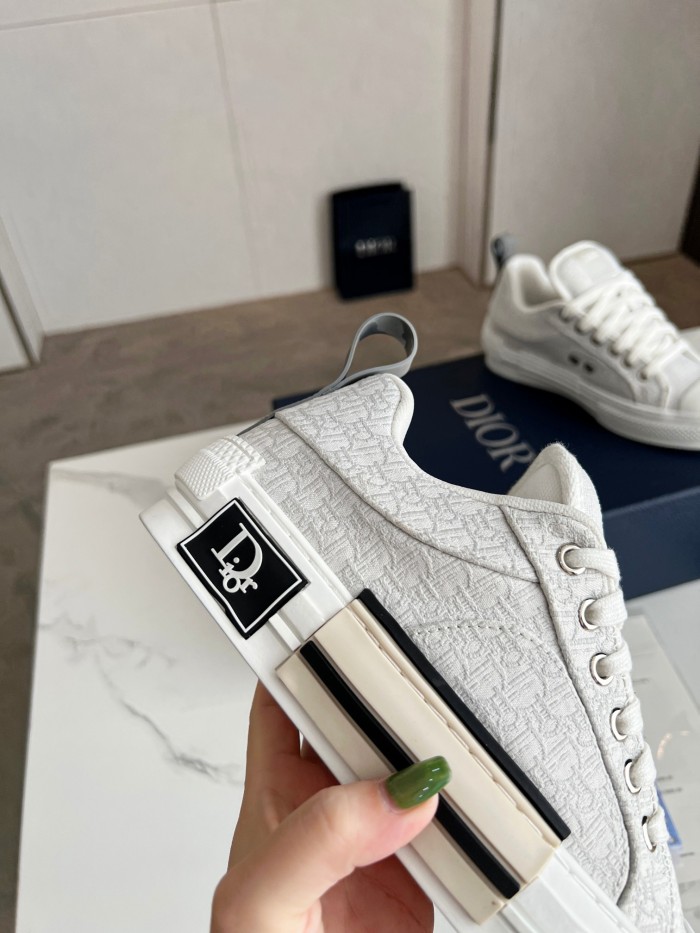 Dior 003 Casual shoes XM 072