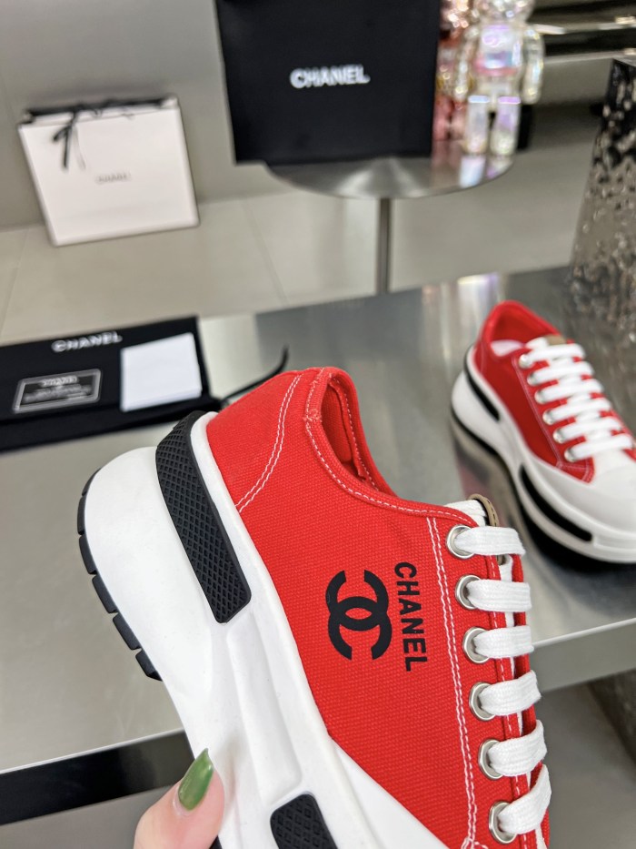Chanel 004 Casual shoes XM 042