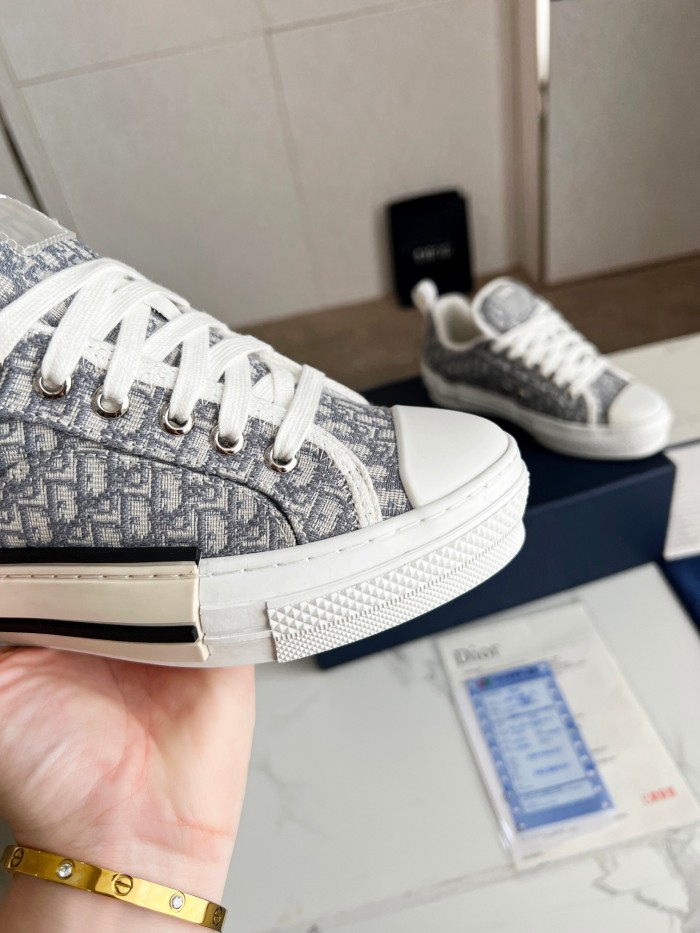 Dior 003 Casual shoes XM 072