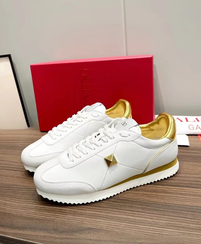 Valentino 001 Casual shoes XM 092