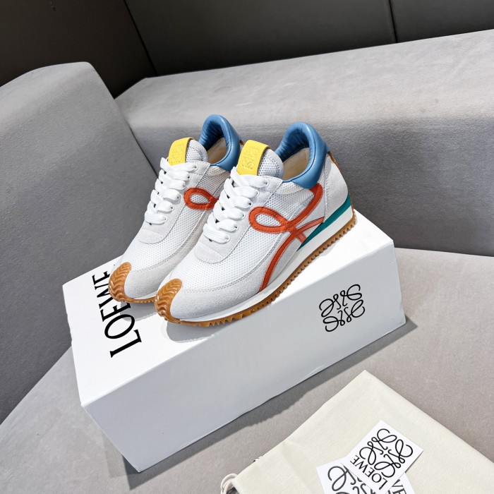 LOEWE 002 Casual shoes XM 062