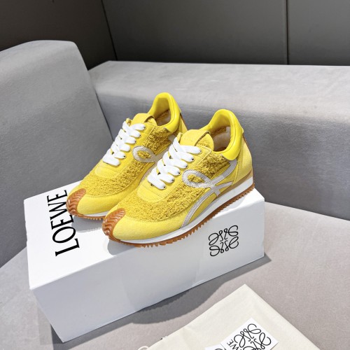 LOEWE 002 Casual shoes XM 062