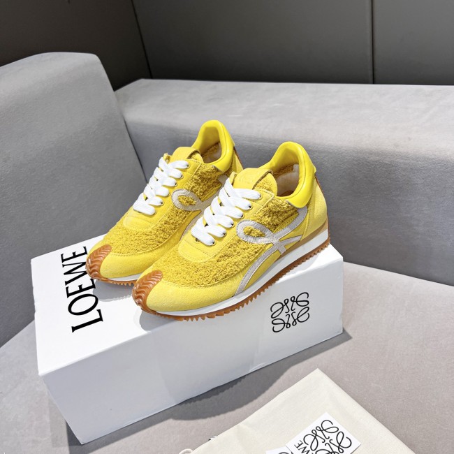 LOEWE 002 Casual shoes XM 062