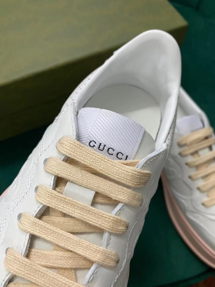 Gucci 005 Casual shoes XM 082 01