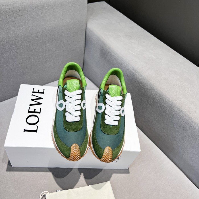 LOEWE 002 Casual shoes XM 062