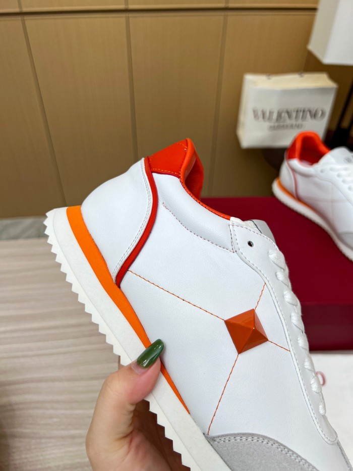 Valentino 001 Casual shoes XM 092