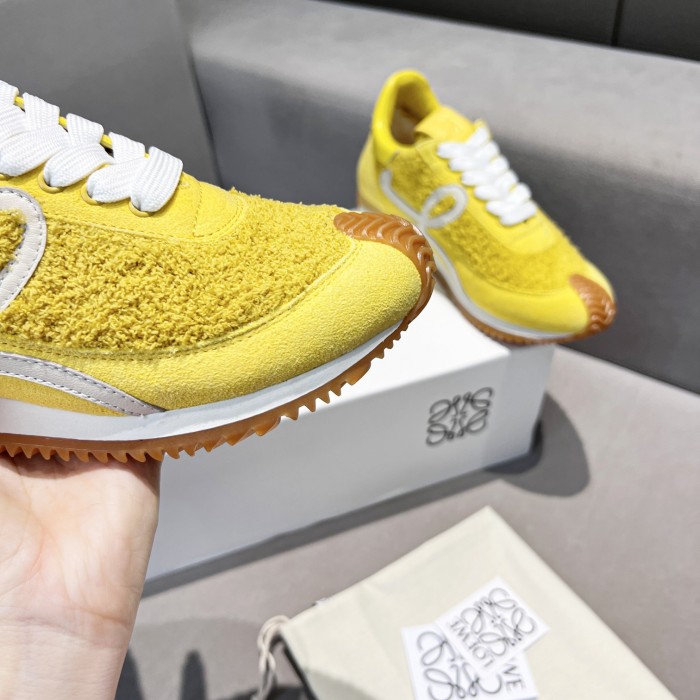 LOEWE 002 Casual shoes XM 062