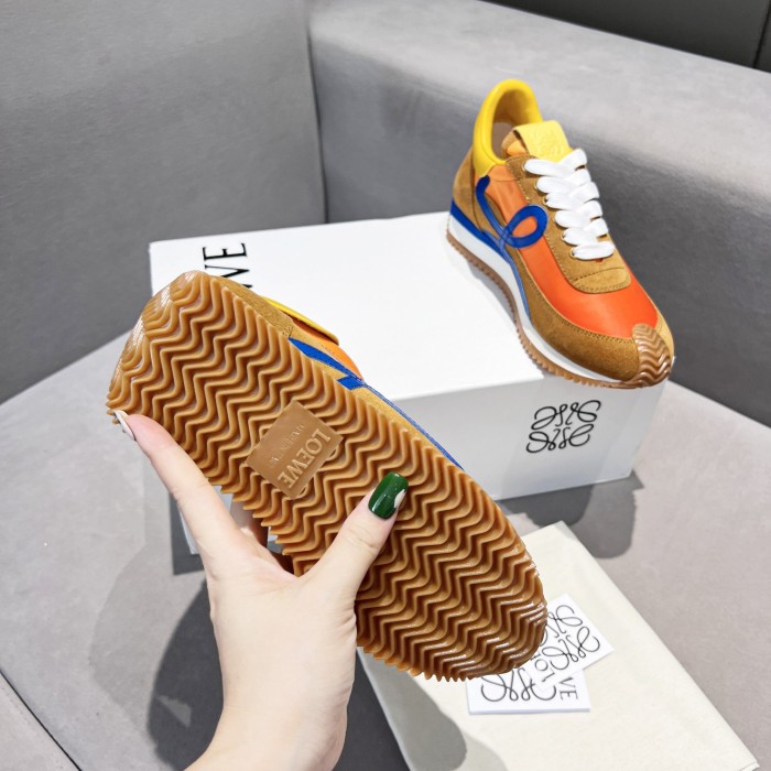 LOEWE 002 Casual shoes XM 062
