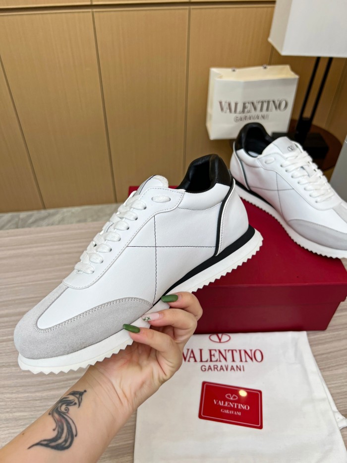 Valentino 001 Casual shoes XM 092