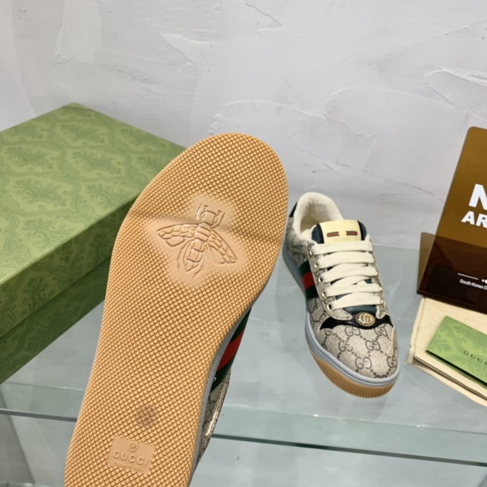 Gucci 004 Casual shoes XM 082 02