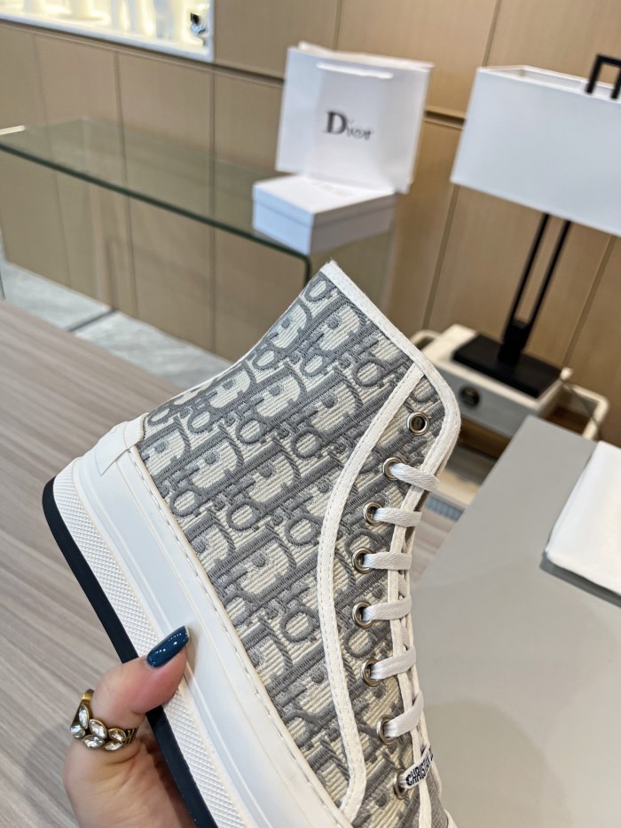 Dior 005 Casual shoes XM 552