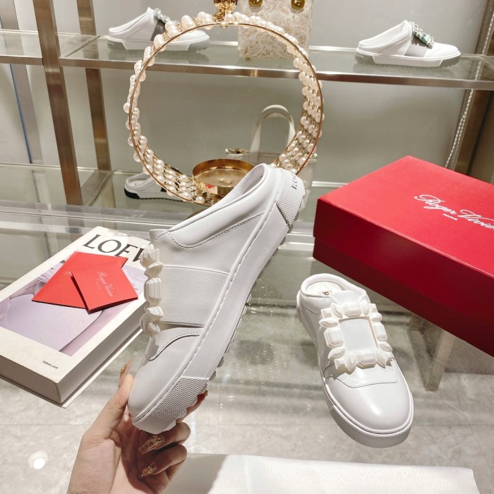 RV shoes 001 XM 072
