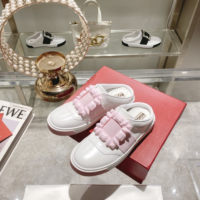 RV shoes 001 XM 072
