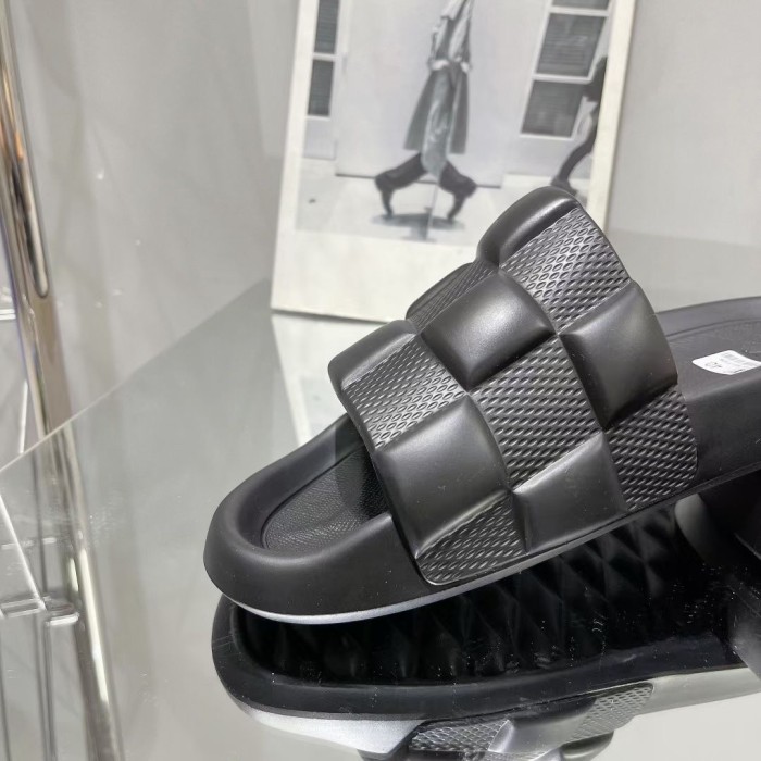 LV shoes 003 XM 021