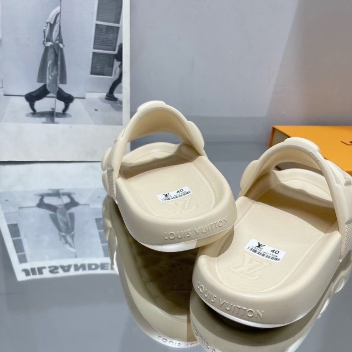 LV shoes 003 XM 021