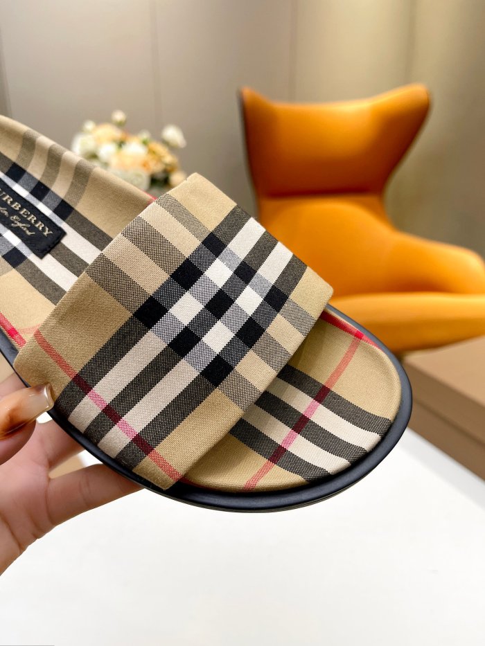 Burberry shoes 005 XM 581