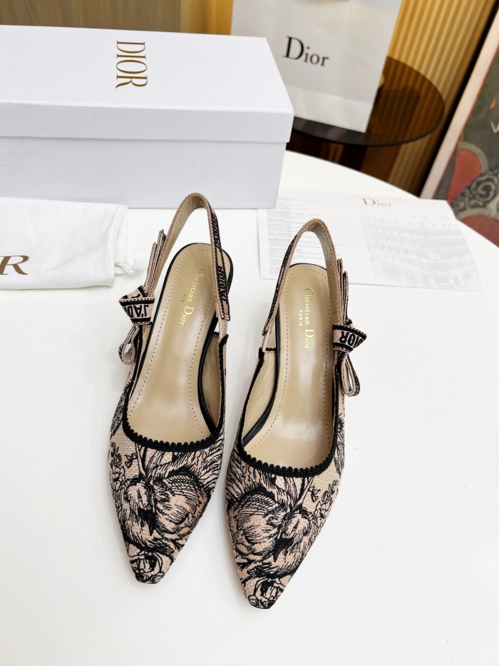 Dior shoes 016 XM 042