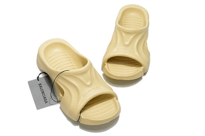 BALENCIAGA shoes 006 XM 051