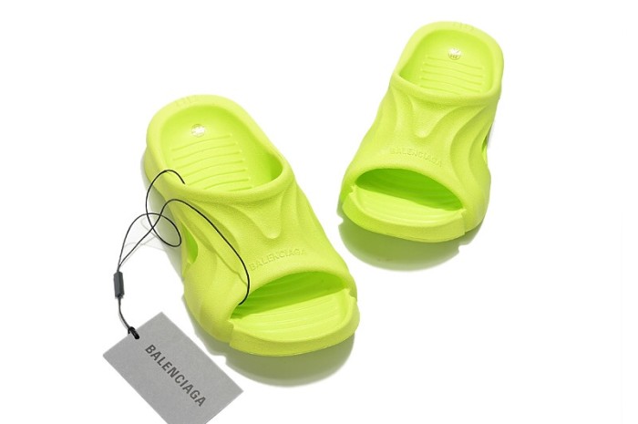 BALENCIAGA shoes 006 XM 051