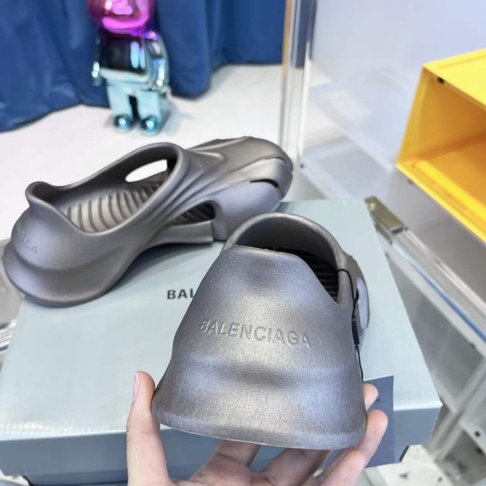 BALENCIAGA shoes 005 XM 081