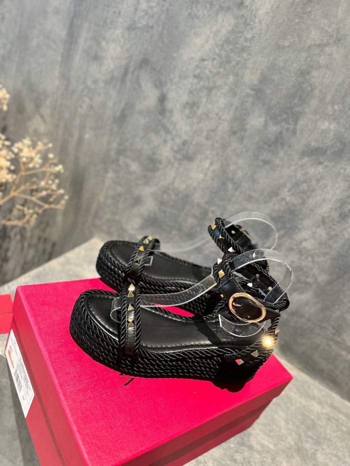 Valentino shoes 015 XM 092