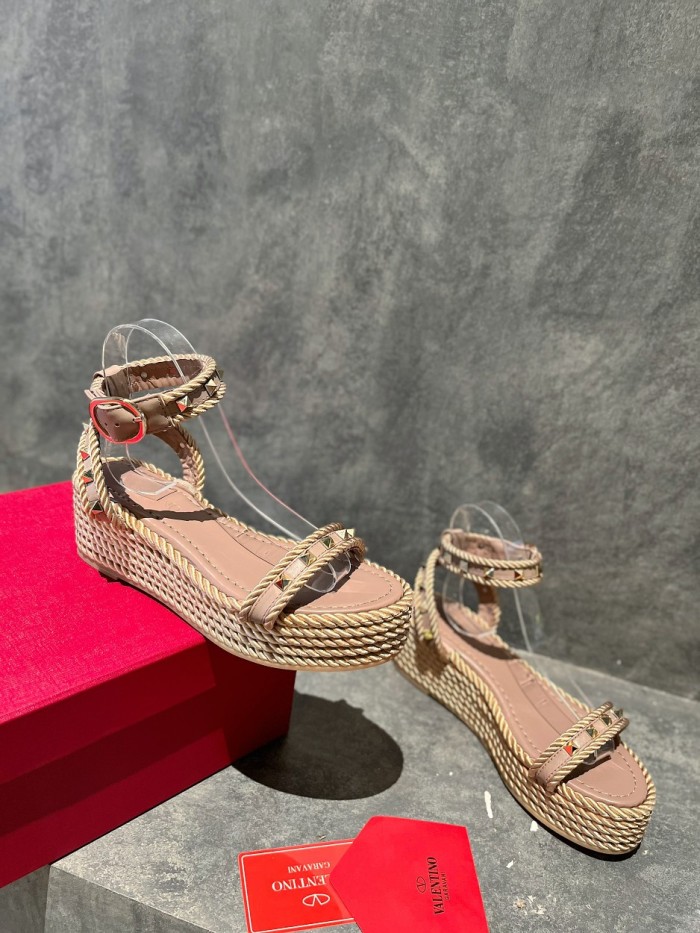 Valentino shoes 015 XM 092