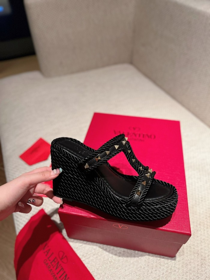 Valentino shoes 014 XM 092