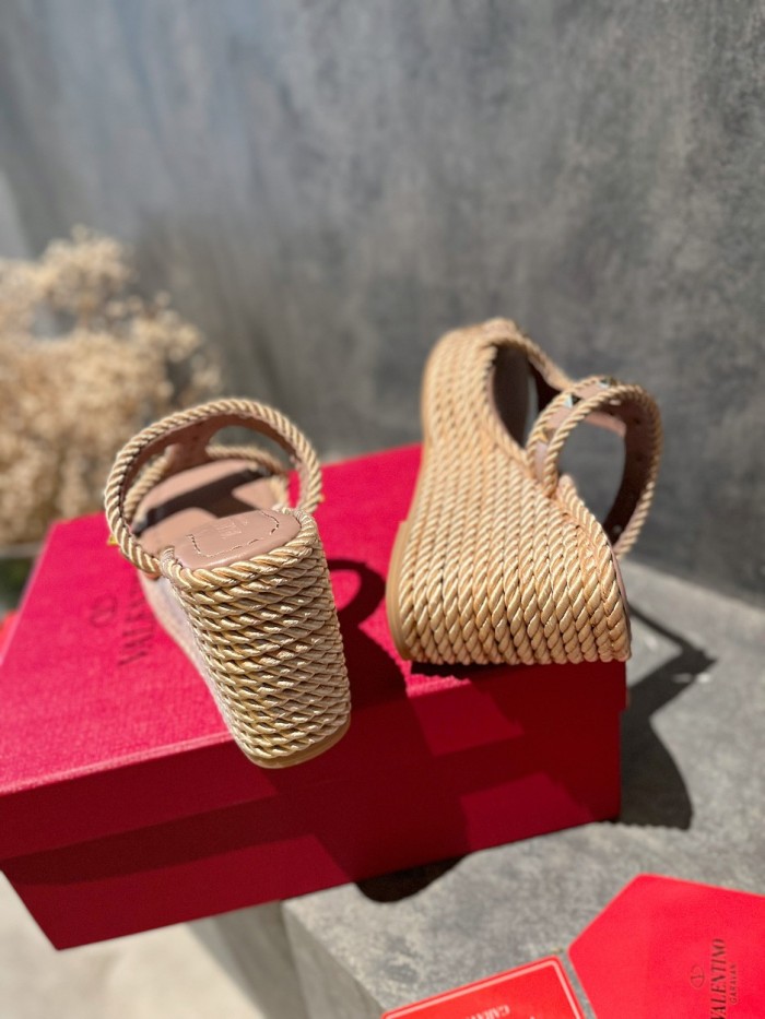 Valentino shoes 016 XM 092