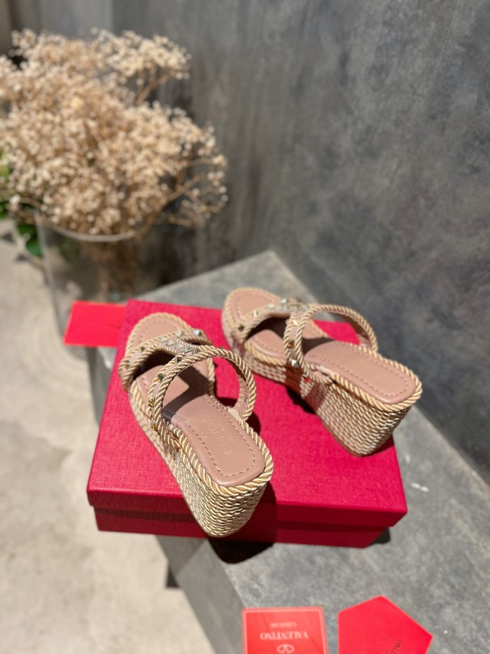 Valentino shoes 016 XM 092