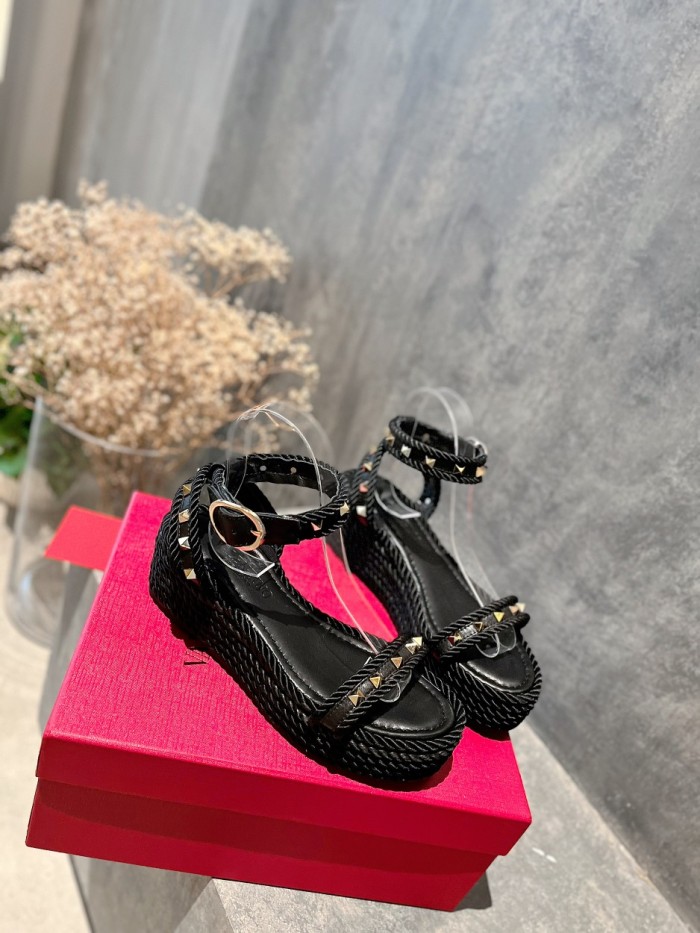 Valentino shoes 015 XM 092