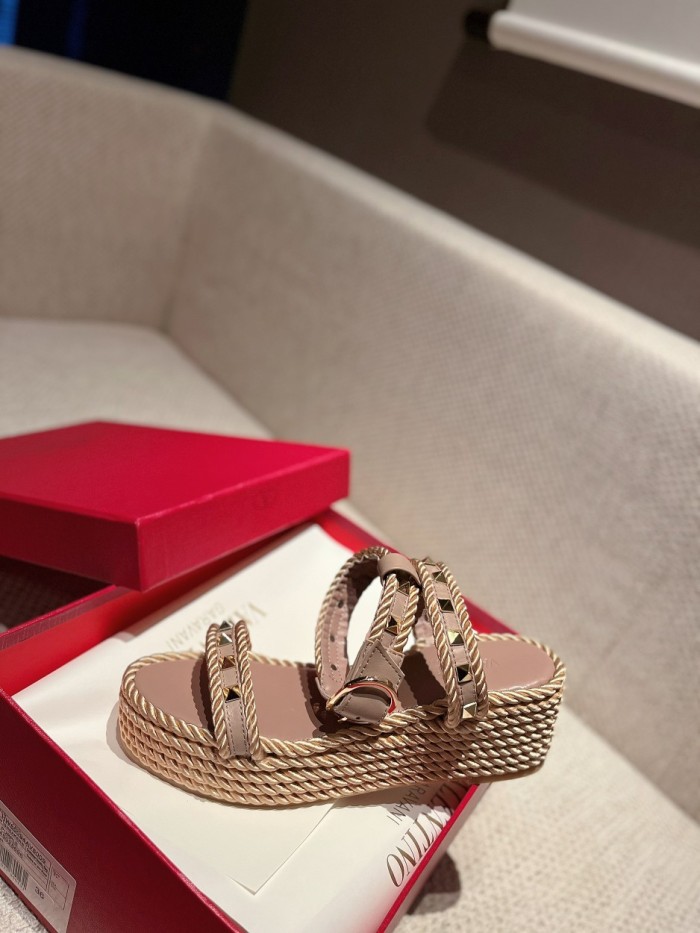 Valentino shoes 014 XM 092