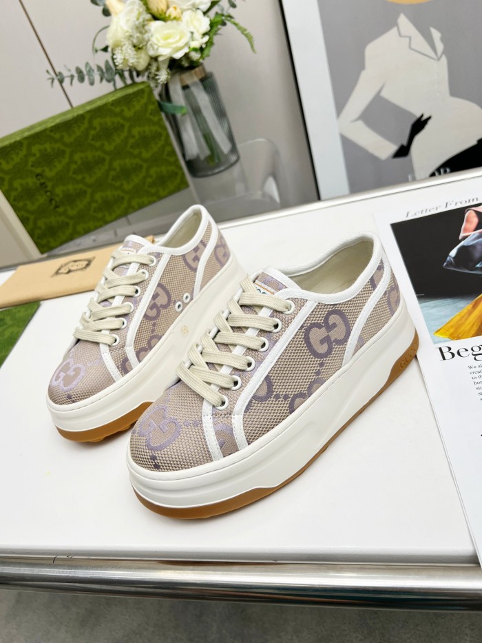 Gucci 008 Casual shoes XM 042