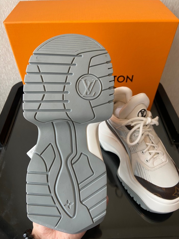 LV 008 Casual shoes XM 093