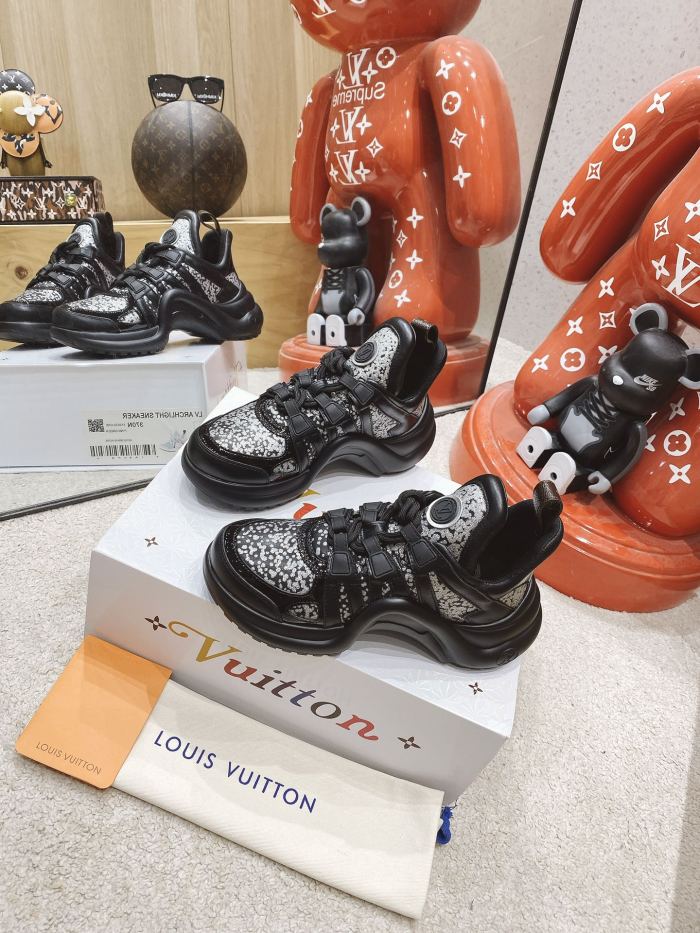 LV 010 Casual shoes XM 093