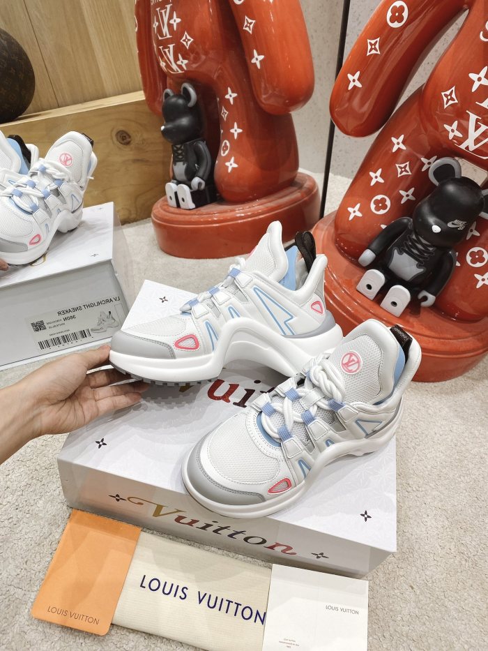 LV 010 Casual shoes XM 093