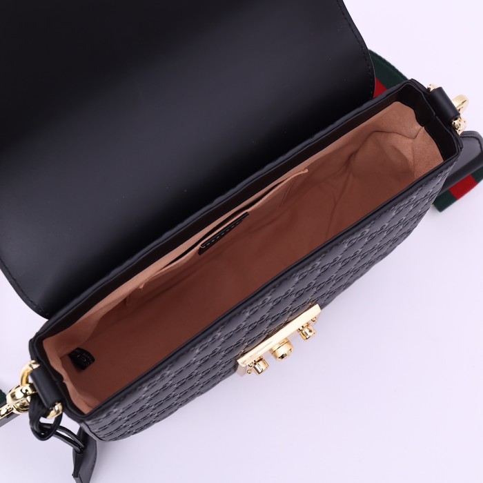 Gucci 453189 smile 081 25cm