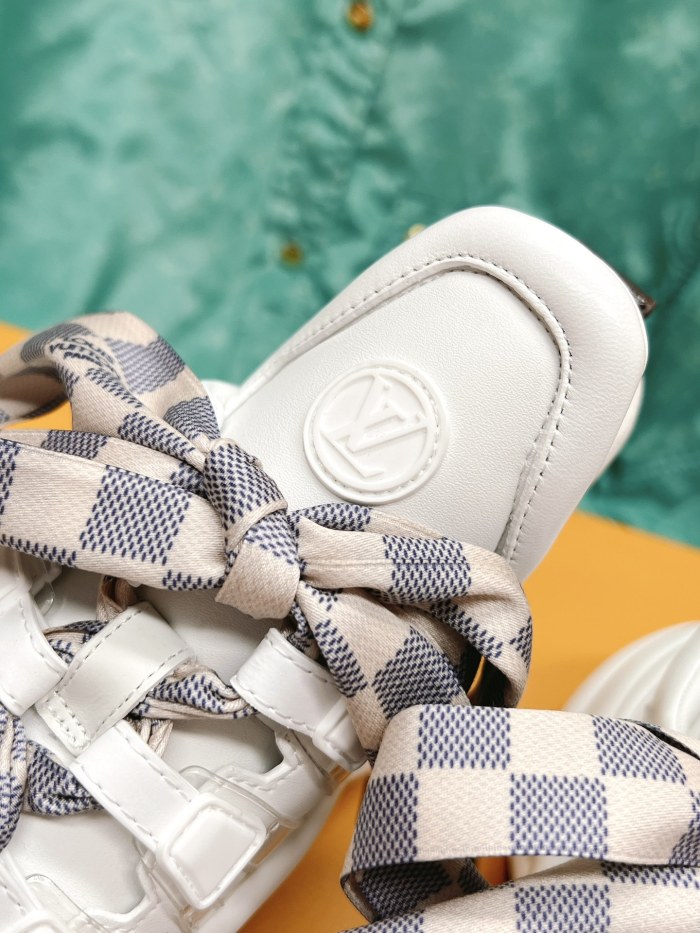 LV 009 Casual shoes XM 093