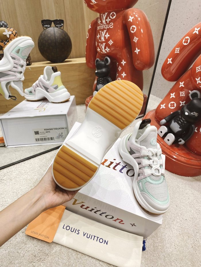 LV 010 Casual shoes XM 093