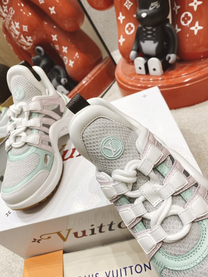 LV 010 Casual shoes XM 093