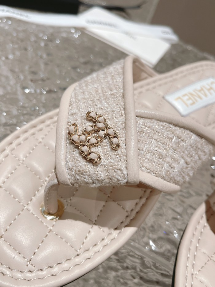 Chanel shoes 013 XM 082