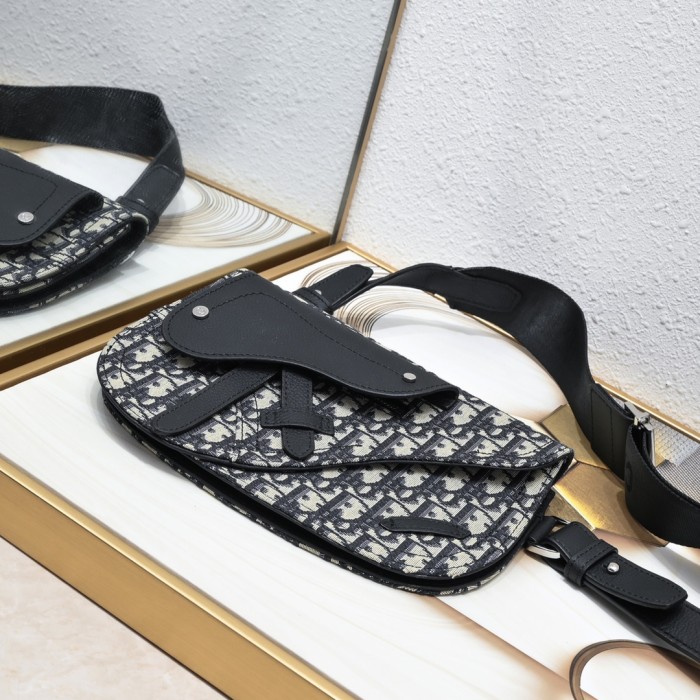 Dior 1088 LM581 23cm