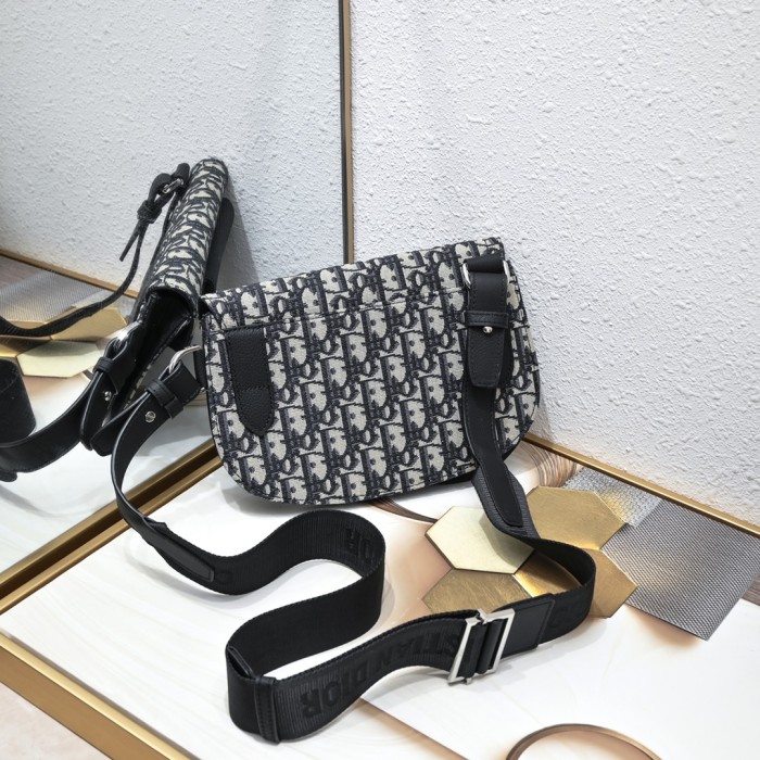 Dior 1088 LM581 23cm