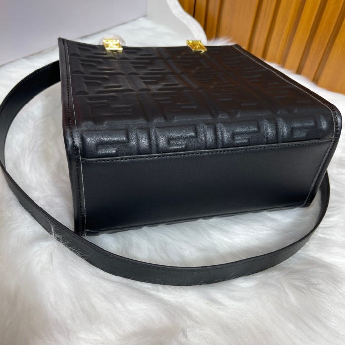 Fendi 1006 LM071 22.5cm