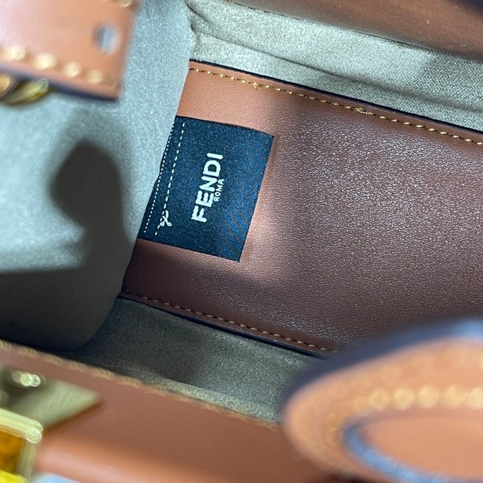 Fendi 1006 LM071 22.5cm