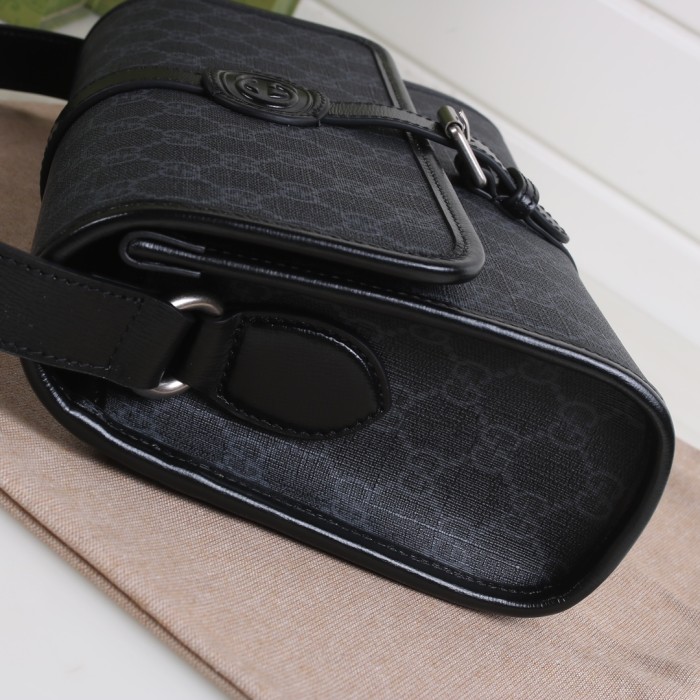 Gucci745679smile071 25.5x 17x8 cm