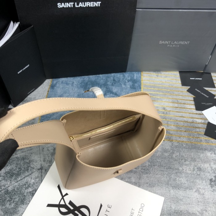 YSL 713938 MQ561 23cm