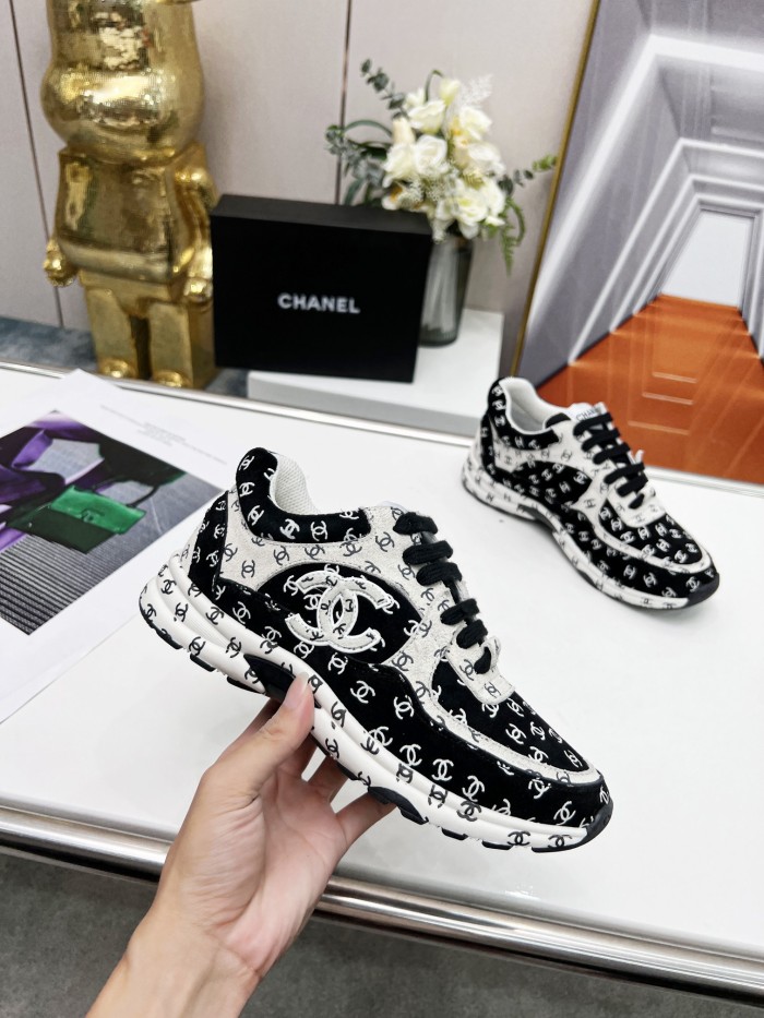 Chanel 010 Casual shoes XM062