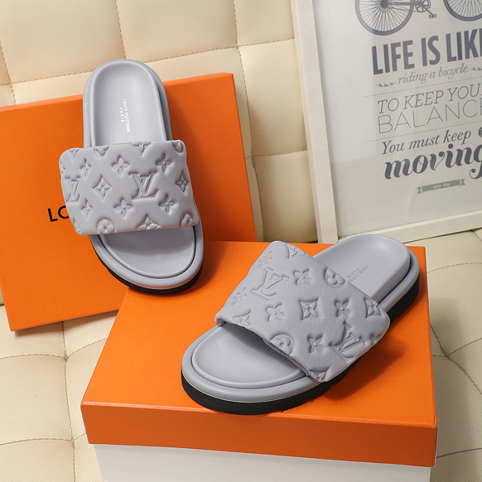 LV shoes 005 XM061