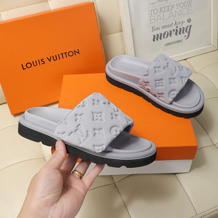 LV shoes 005 XM061